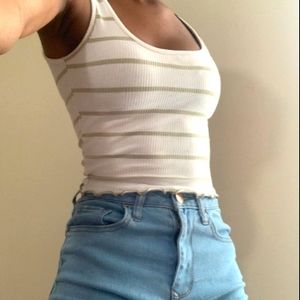 Cropped tank top
